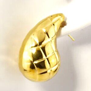 18K GOLD PLATED STAINLESS STEEL 32 MM PUFFY STATEMENT TEARDROP HOOP EARRING